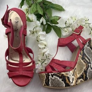 NATURE BREEZE~SANDALS~SHOE~SNAKESKIN~RED~WEDGE